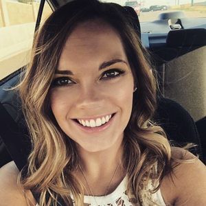 Meet your Posher, Savannah